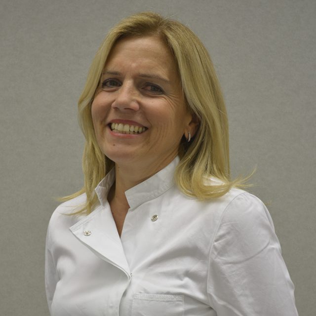 Elvira Pasqualucci